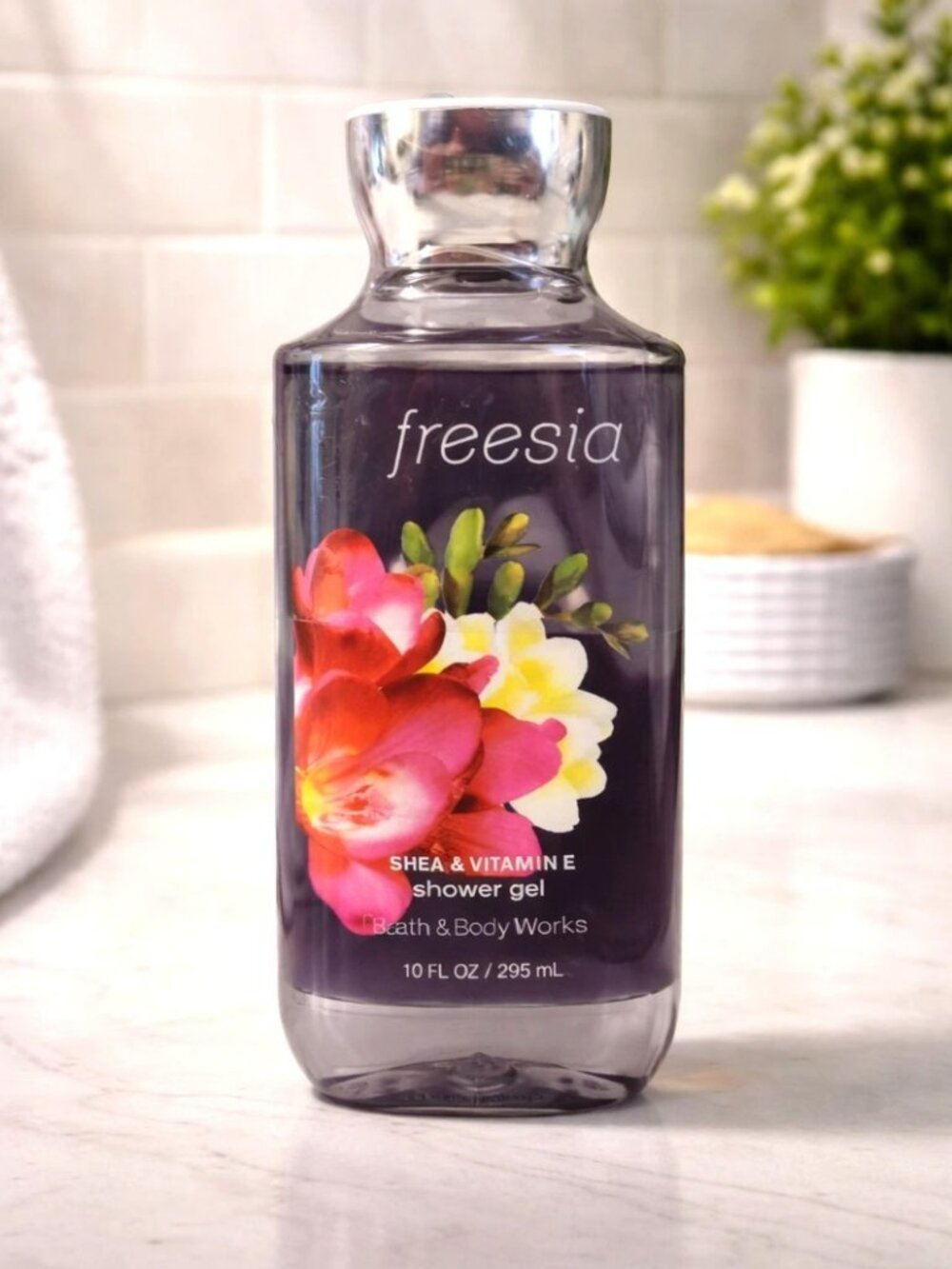 Bath & Body Works FREESIA Shower Gel 10 oz ORIGINAL Retired RARE SEALED
